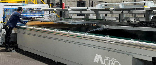 Nous sommes fiers de vous présenter notre nouvelle ligne de production de laminage ! post thumb